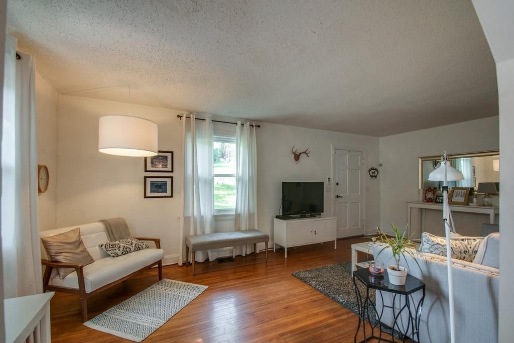 An East Nashville Cottage Renovation