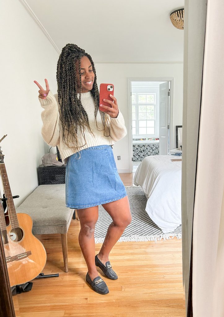 Denim skirt with sweater - How to wear a mini skirt for moms