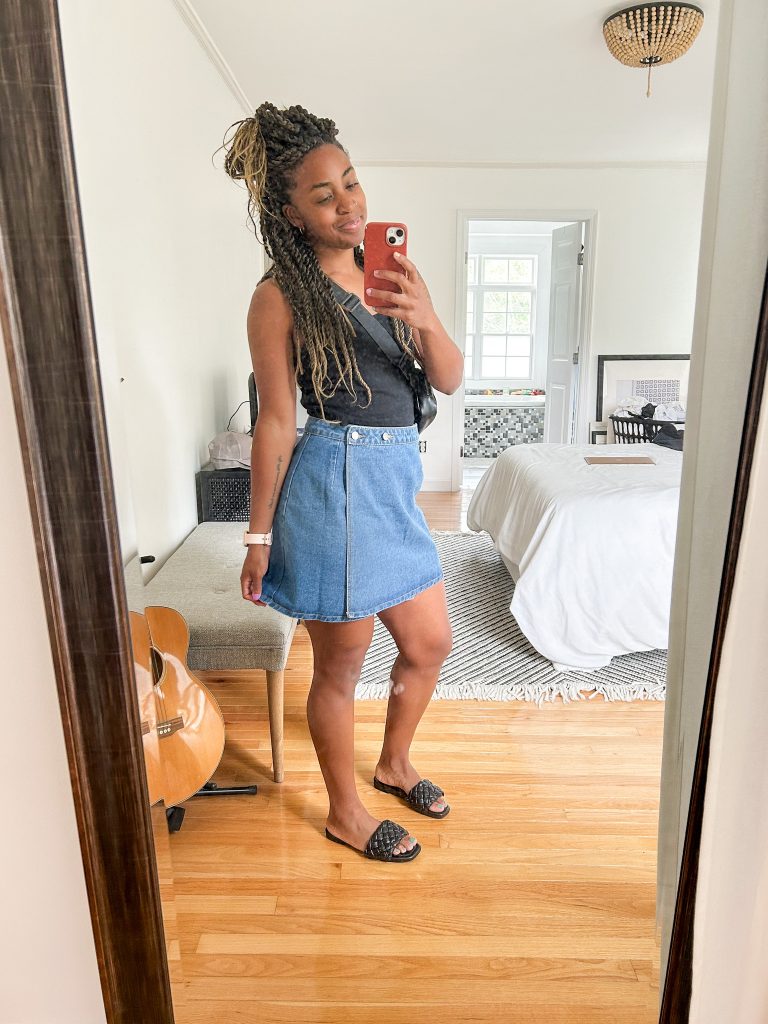 Simple summer mom outfit - denim mini skirt