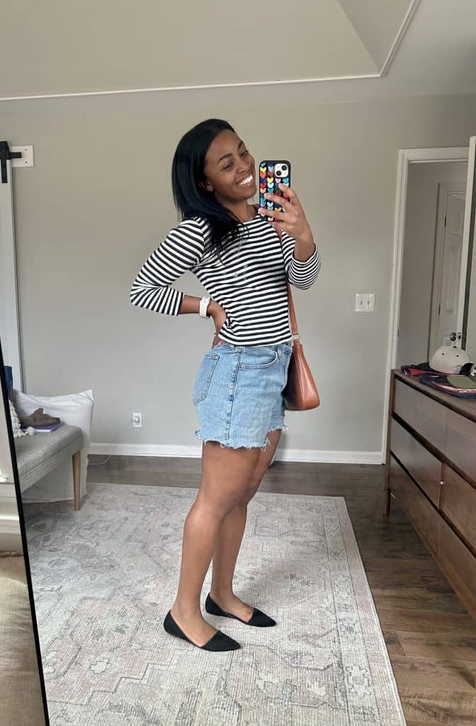 Spring outfit ideas: Black and White Stripe shirt With Denim Shorts
